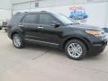 2015 Tuxedo Black Ford Explorer XLT  photo #1
