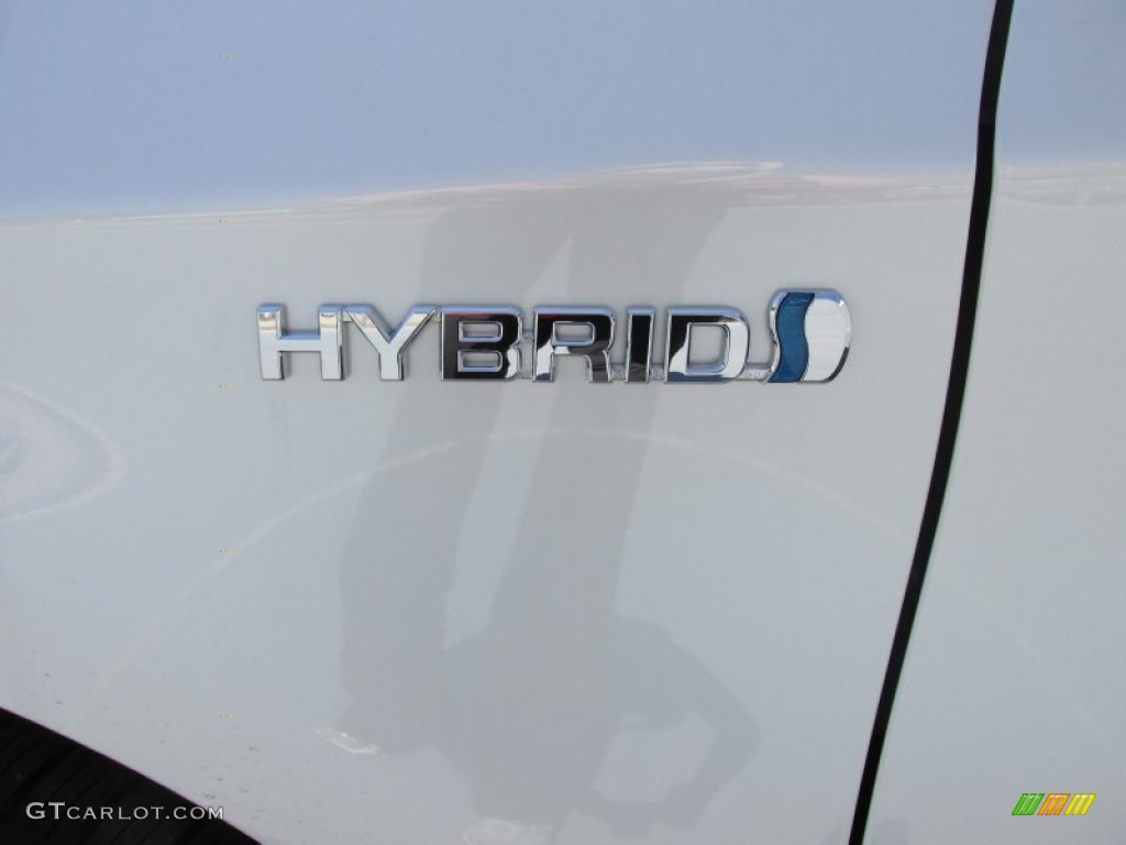 2015 Prius Two Hybrid - Blizzard Pearl / Dark Gray photo #12