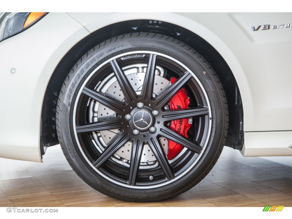 2015 E 63 AMG S 4Matic Wagon - designo Magno Cashmere White / designo Platinum White photo #11