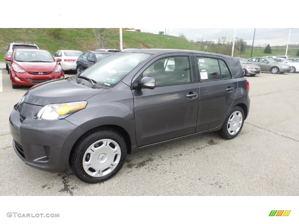 Magnetic Gray Metallic 2014 Scion xD Standard xD Model Exterior Photo #103331753