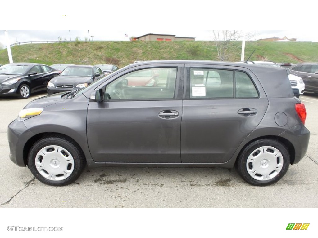 Magnetic Gray Metallic 2014 Scion xD Standard xD Model Exterior Photo #103331769