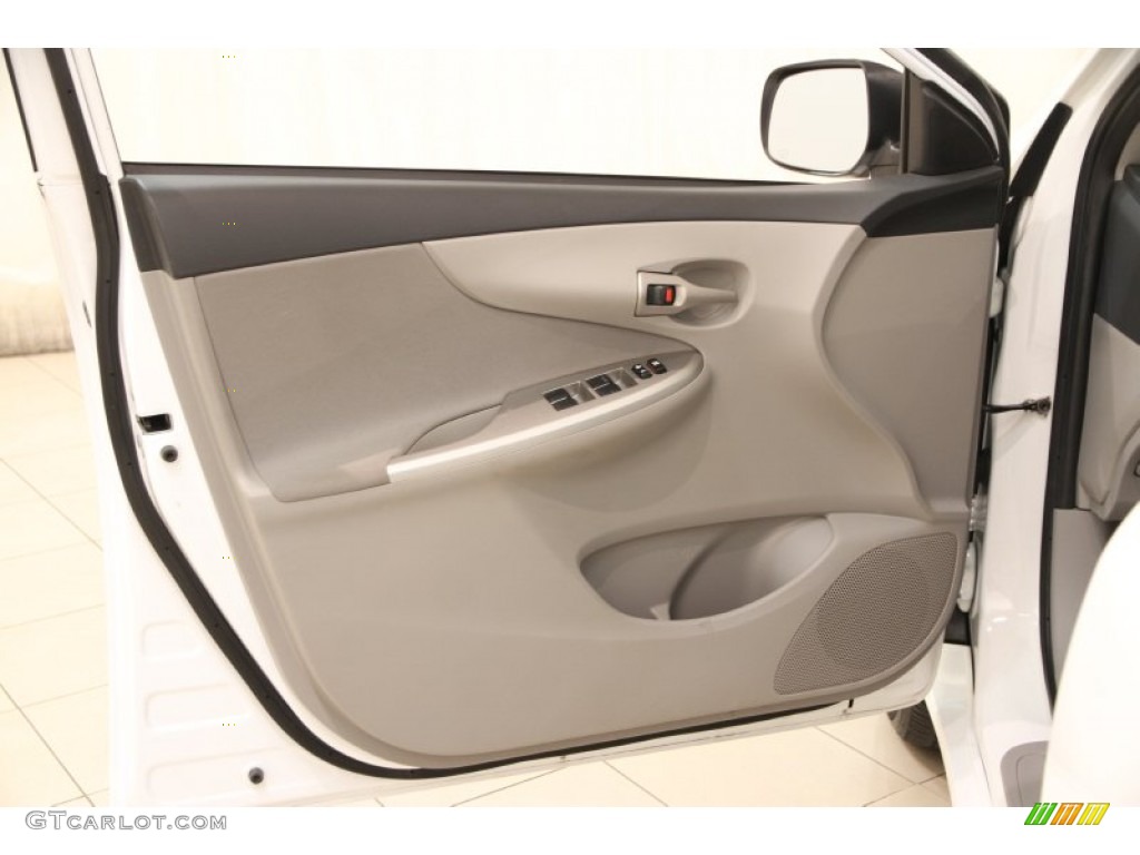 2012 Toyota Corolla LE Door Panel Photos