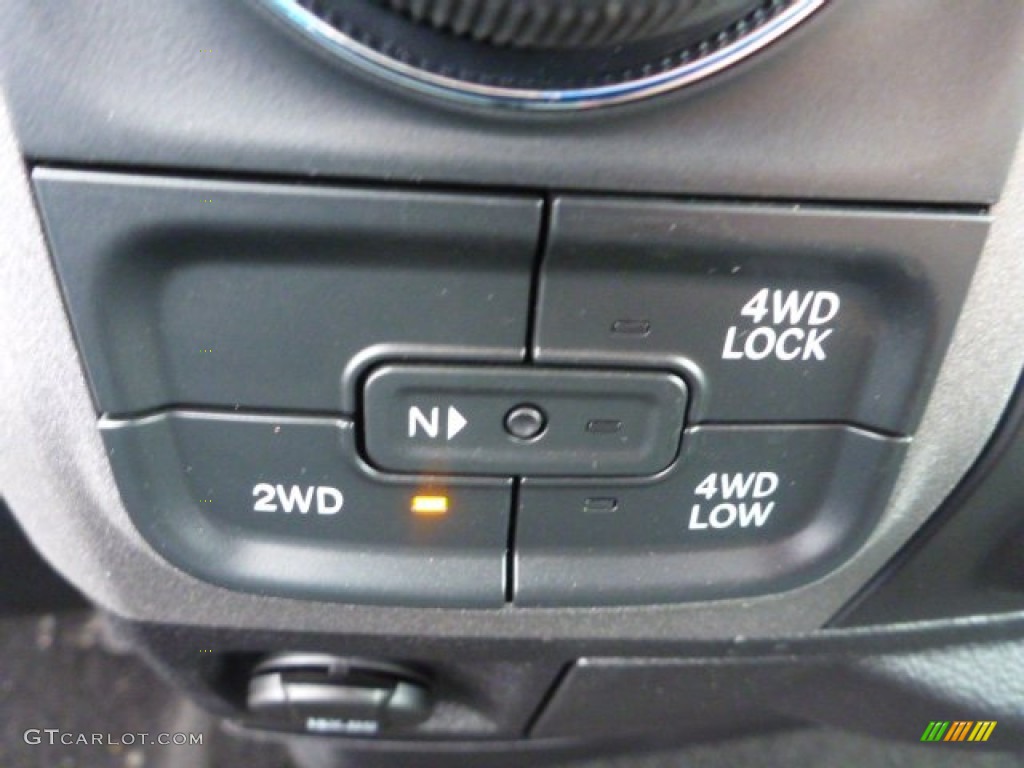 2015 1500 Express Crew Cab 4x4 - Bright White / Black/Diesel Gray photo #17