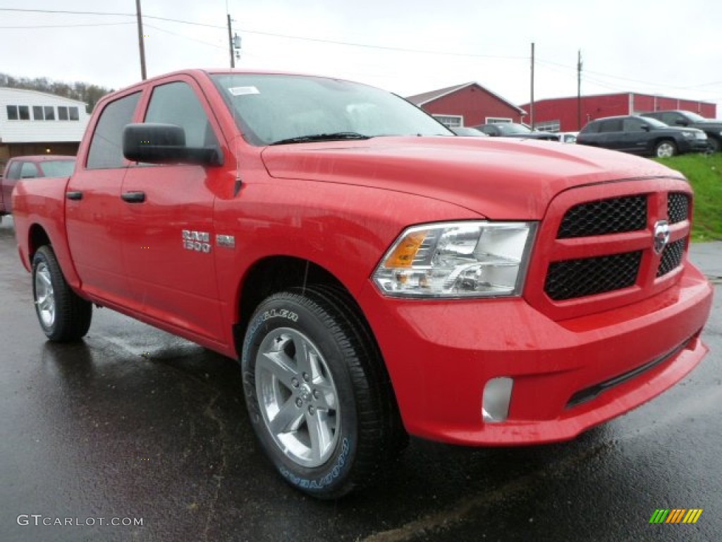 2015 1500 Express Crew Cab 4x4 - Flame Red / Black/Diesel Gray photo #7