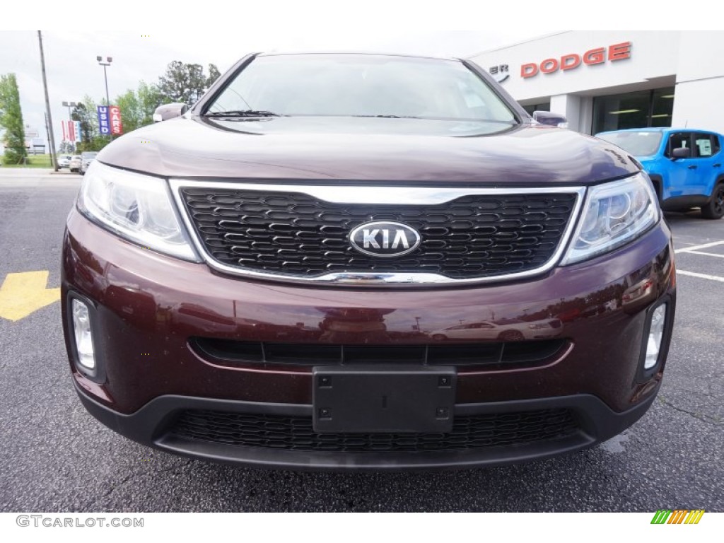 2015 Sorento LX - Dark Cherry / Beige photo #2