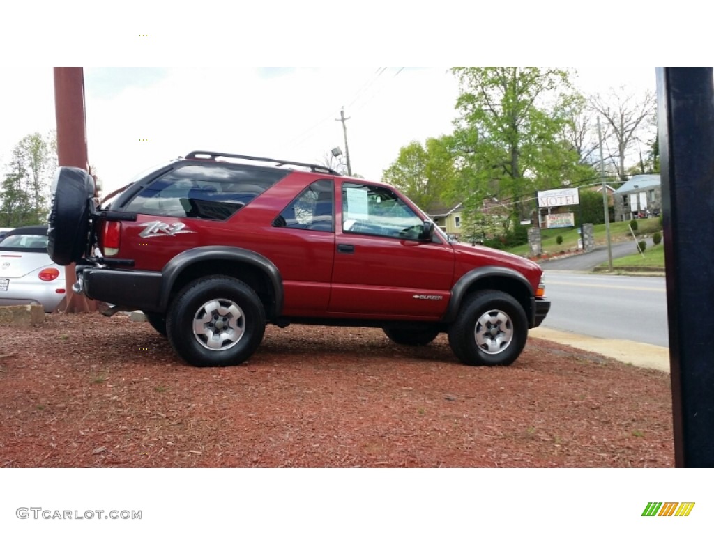 2004 Blazer LS 4x4 - Dark Cherry Red Metallic / Graphite Gray photo #6