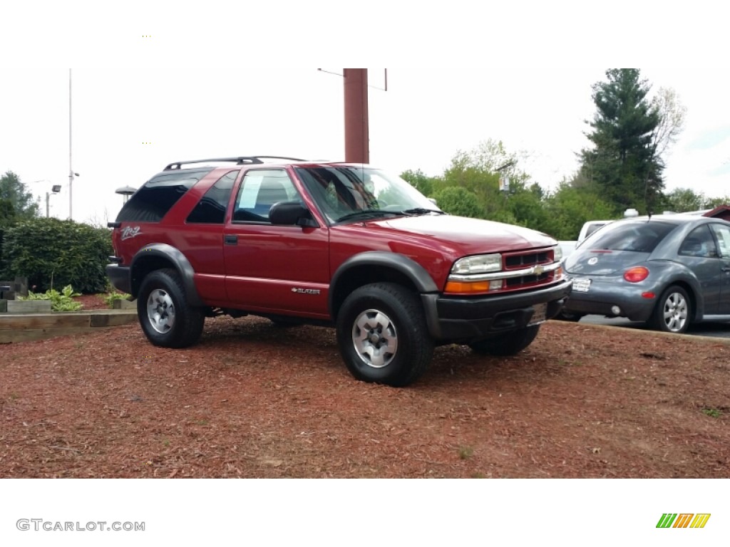2004 Blazer LS 4x4 - Dark Cherry Red Metallic / Graphite Gray photo #7