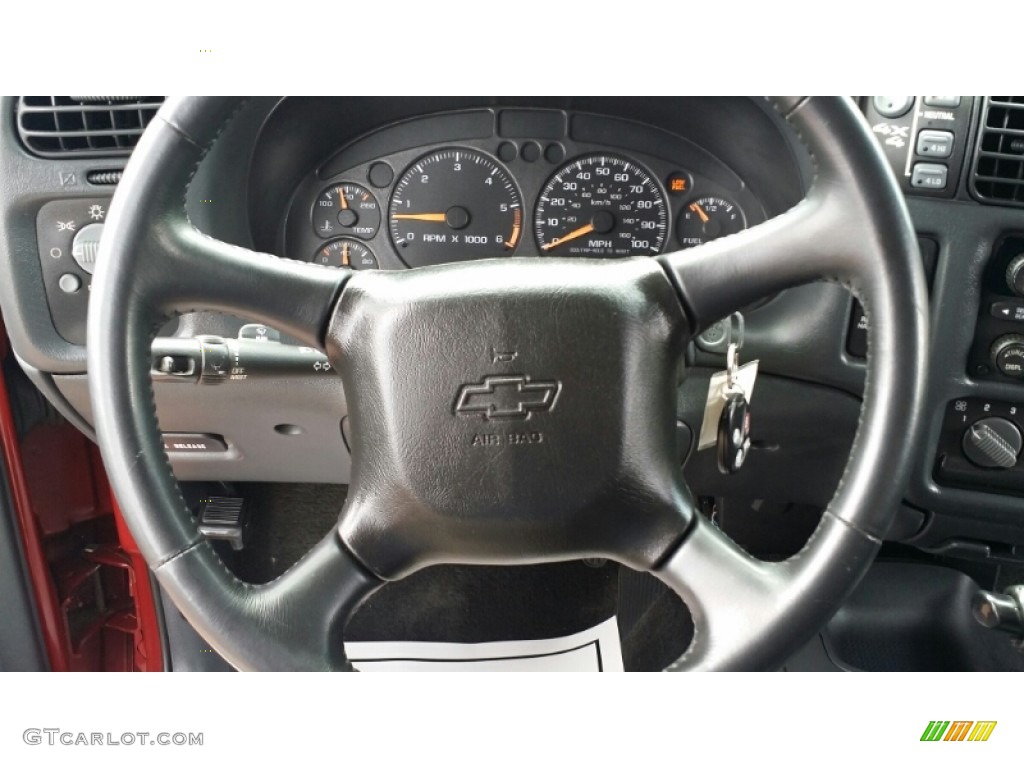 2004 Blazer LS 4x4 - Dark Cherry Red Metallic / Graphite Gray photo #35