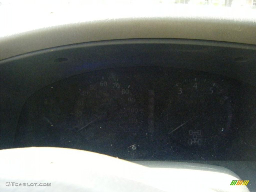 2001 QX4 4x4 - Black Obsidian / Stone Beige photo #8