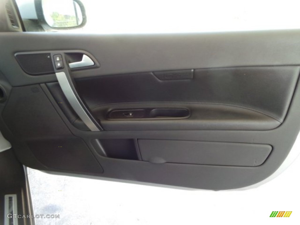2010 C70 T5 - Electric Silver Metallic / Off Black photo #22