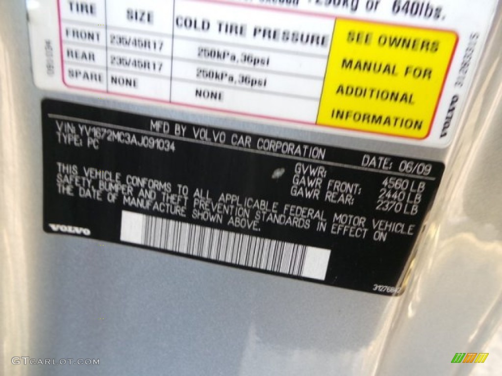 2010 C70 T5 - Electric Silver Metallic / Off Black photo #28