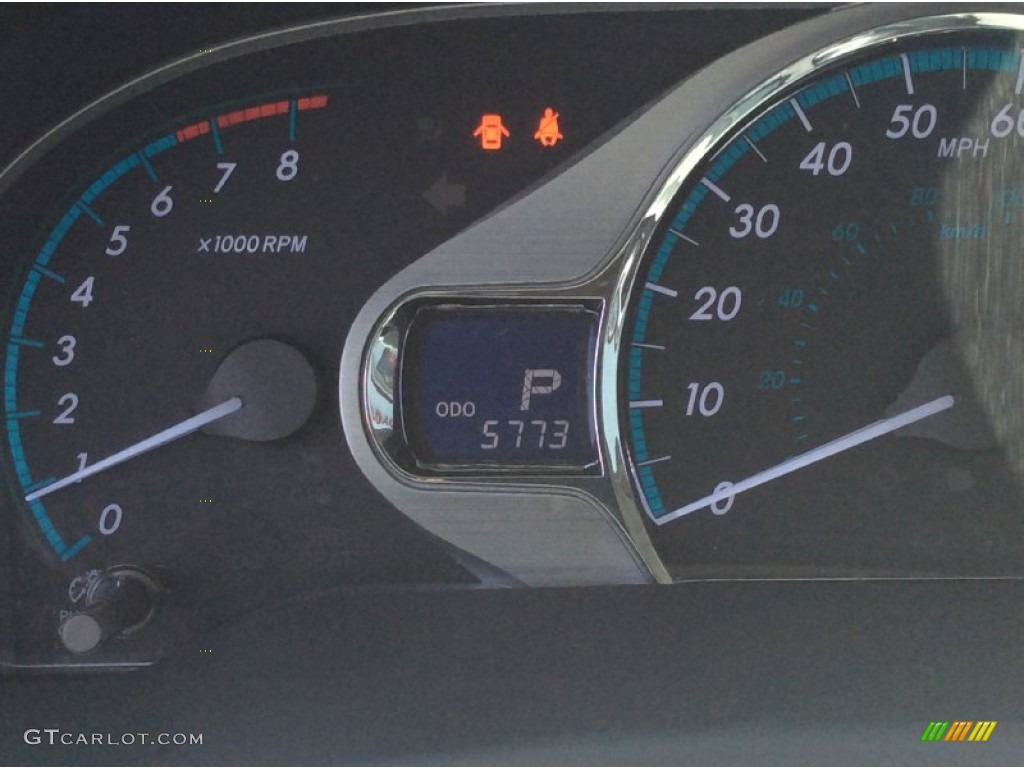 2014 Sienna XLE - Silver Sky Metallic / Light Gray photo #13