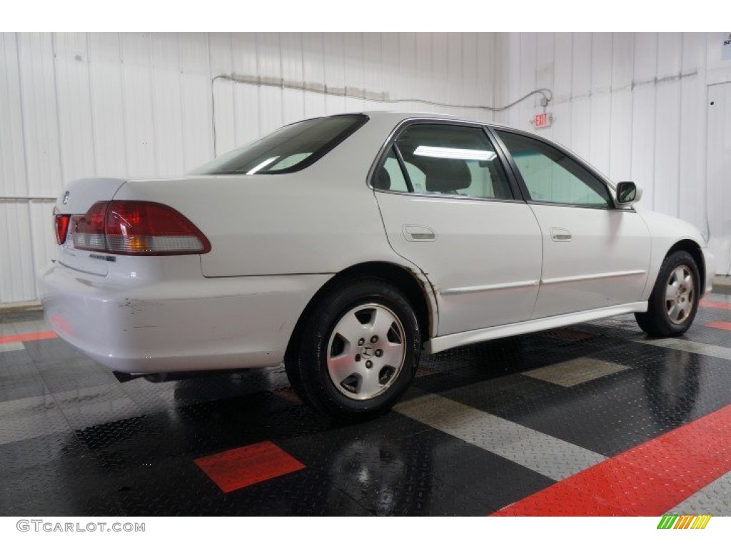 2002 Accord EX V6 Sedan - Taffeta White / Ivory photo #7