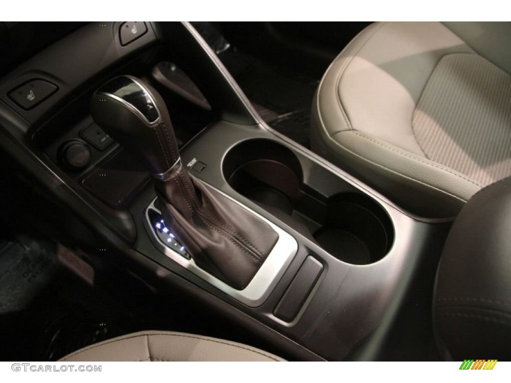 2015 Tucson SE AWD - Kona Bronze / Beige photo #9
