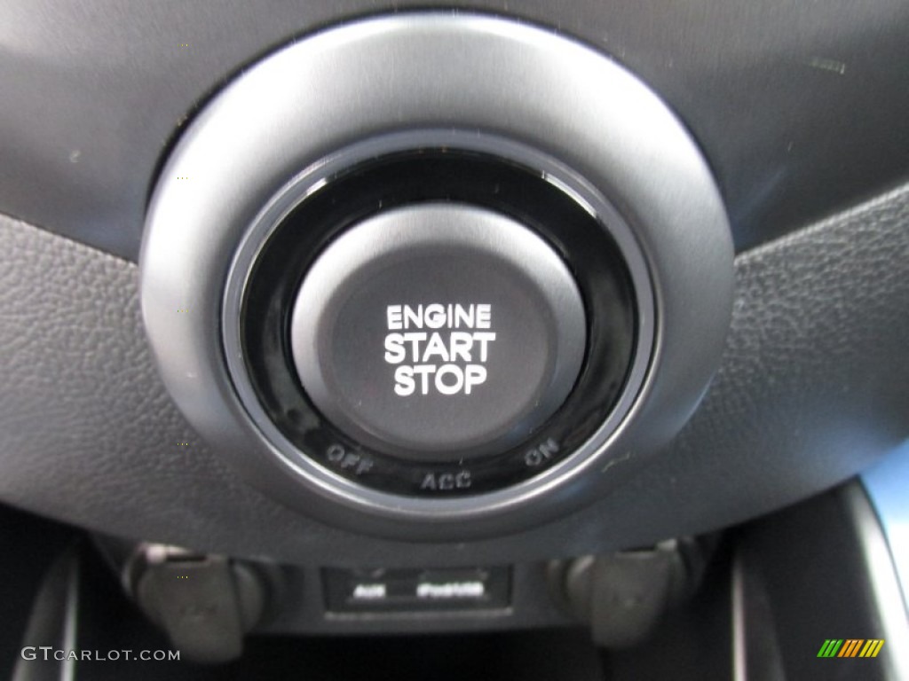 2013 Veloster Turbo - Elite White Pearl / Blue photo #38