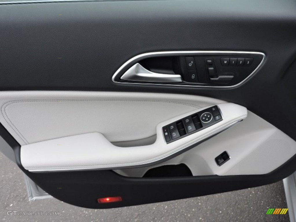 2015 Mercedes-Benz CLA 250 4Matic Crystal Grey Door Panel Photo #103378539