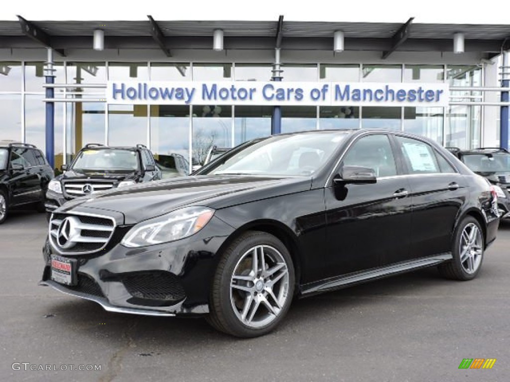 2015 E 400 4Matic Sedan - Black / Black photo #1