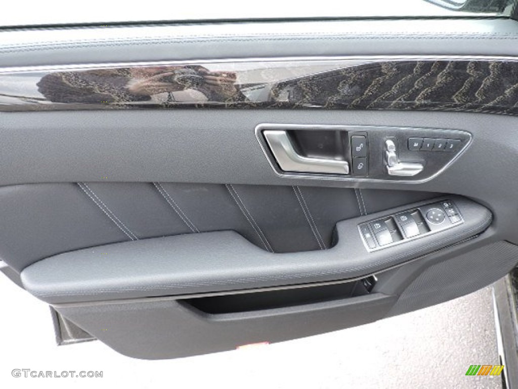 2015 Mercedes-Benz E 400 4Matic Sedan Black Door Panel Photo #103379246