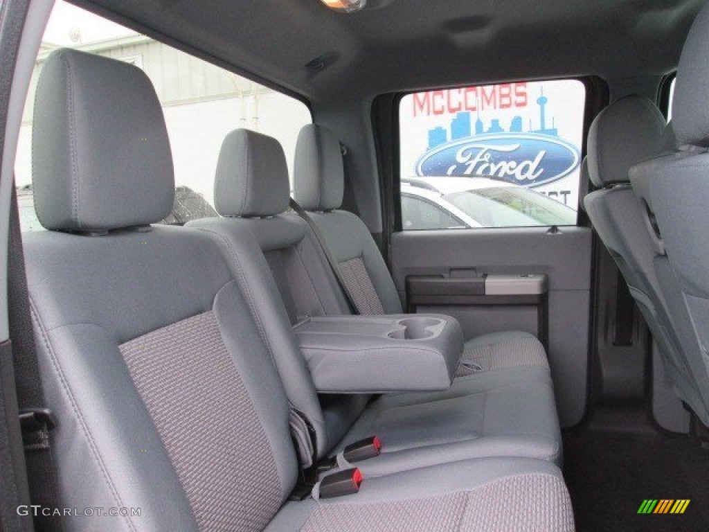 2015 F250 Super Duty XLT Crew Cab 4x4 - Magnetic / Steel photo #22