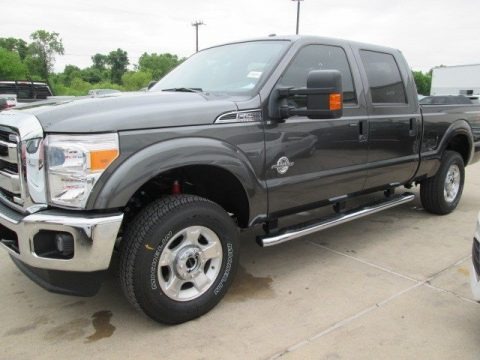 2015 Ford F250 Super Duty XLT Crew Cab 4x4 Data, Info and Specs