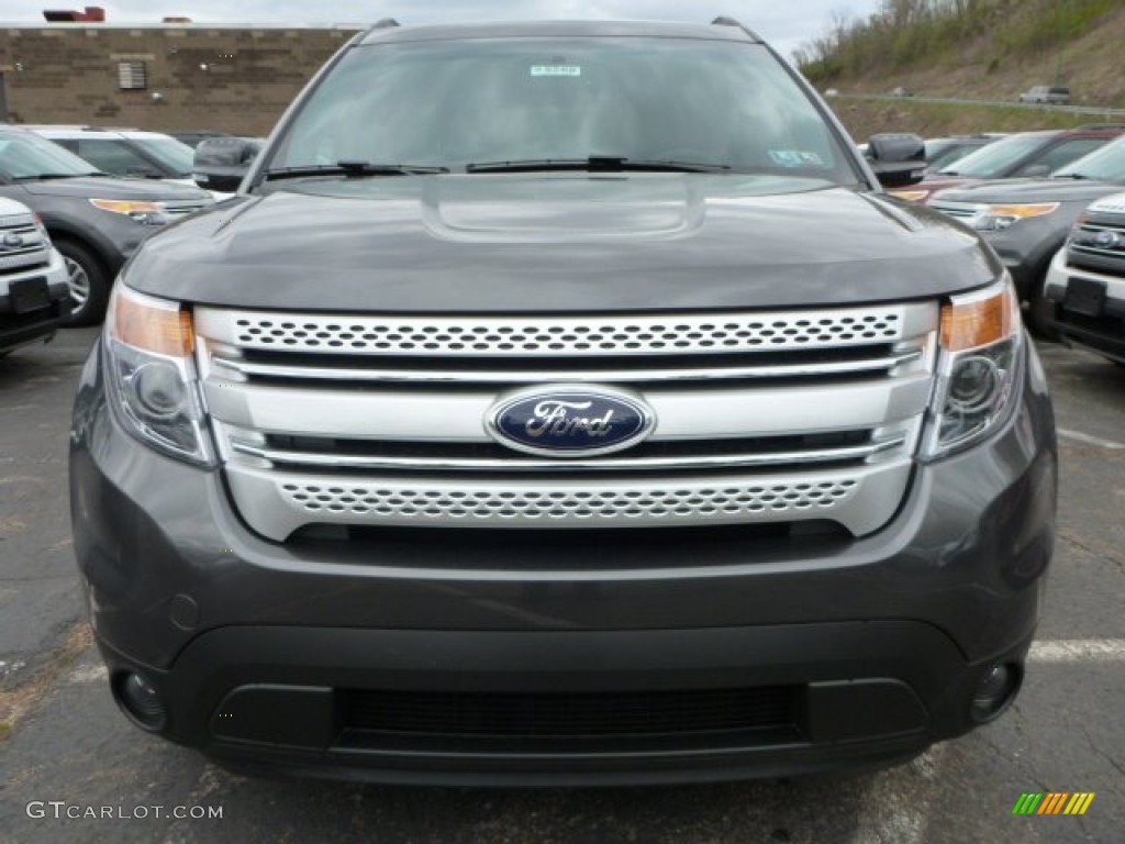 2015 Explorer XLT 4WD - Magnetic / Charcoal Black photo #6