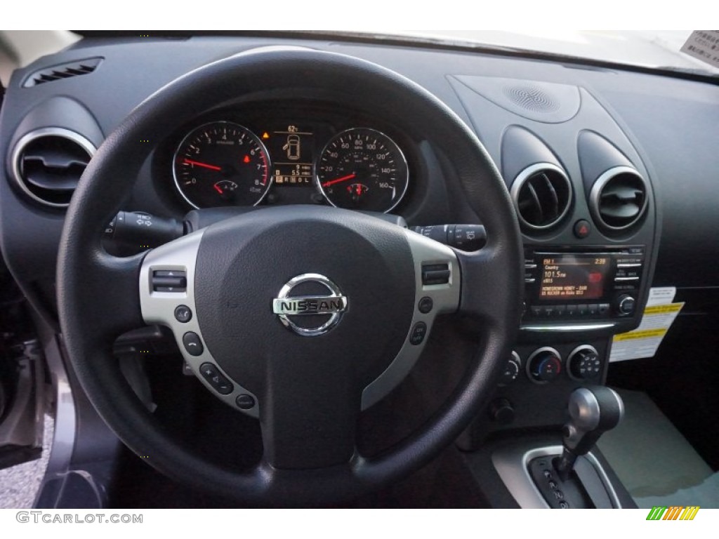 2015 Nissan Rogue Select S Steering Wheel Photos