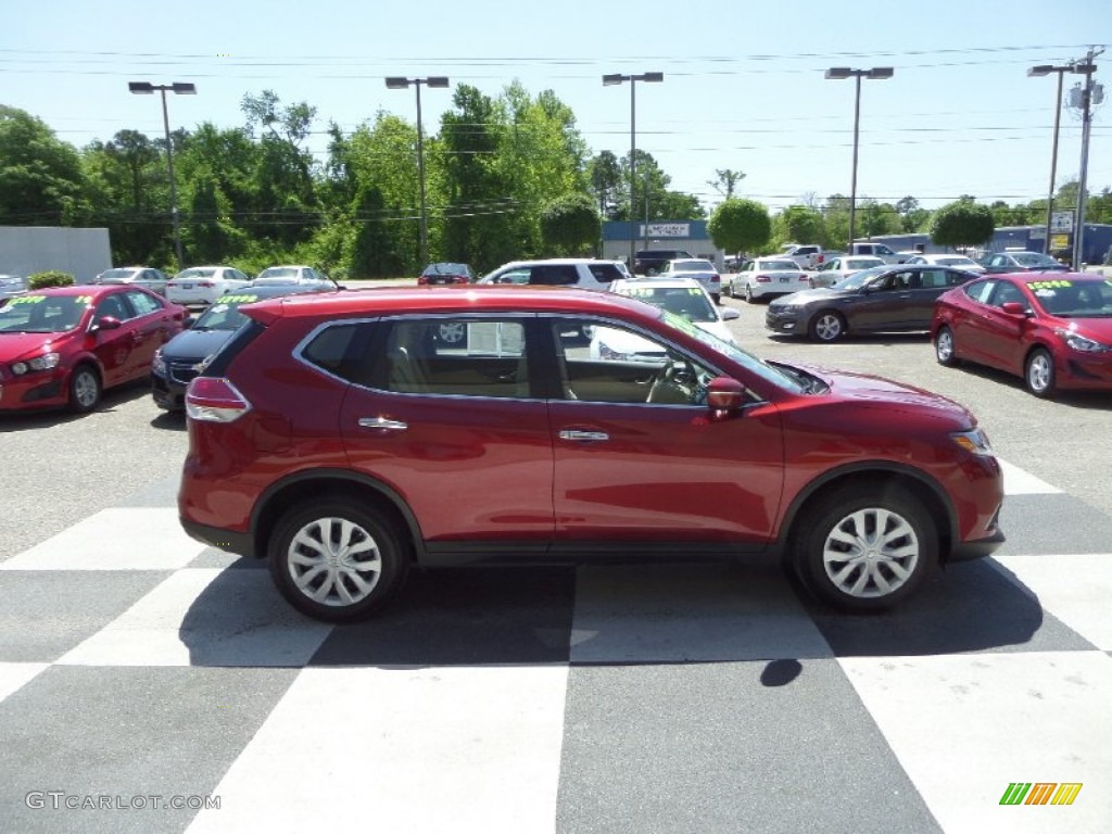 2015 Rogue S - Cayenne Red / Almond photo #3