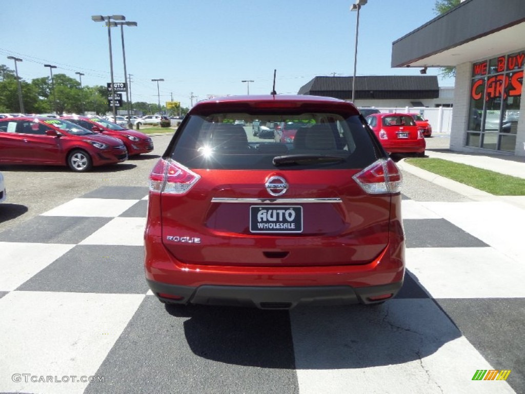 2015 Rogue S - Cayenne Red / Almond photo #4