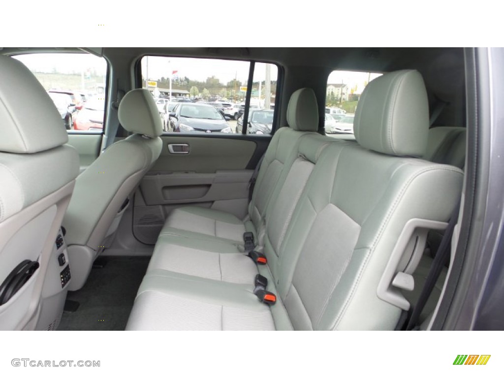 2015 Pilot SE 4WD - Modern Steel Metallic / Gray photo #14