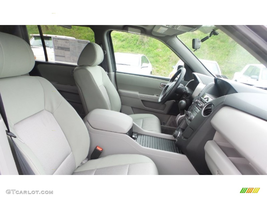 2015 Pilot SE 4WD - Modern Steel Metallic / Gray photo #18