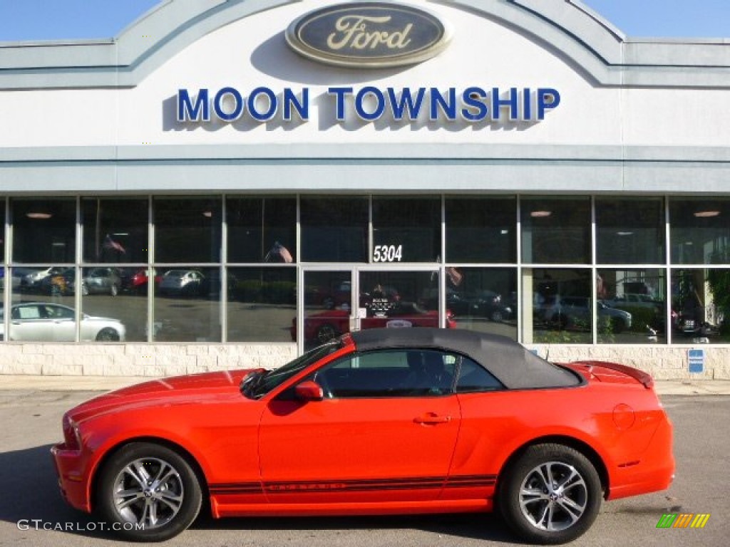 2014 Mustang V6 Premium Convertible - Race Red / Charcoal Black photo #22