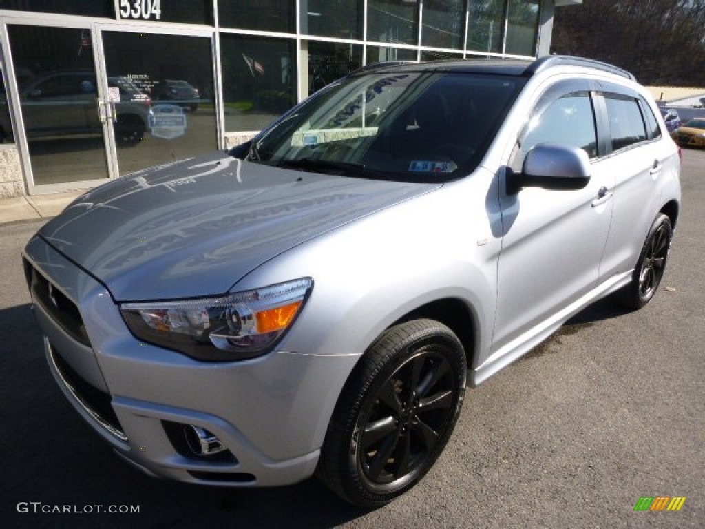 2012 Mitsubishi Outlander Sport SE 4WD Exterior Photos