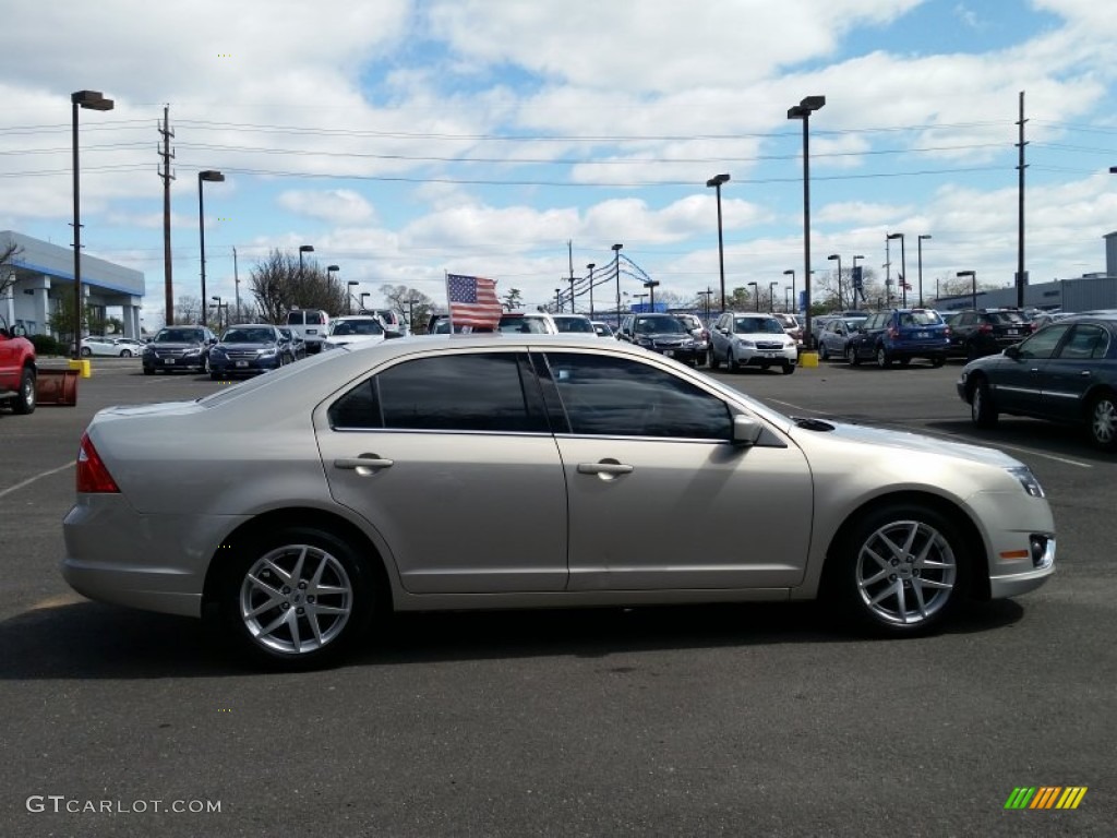 2010 Fusion SEL - Brilliant Silver Metallic / Medium Light Stone photo #5
