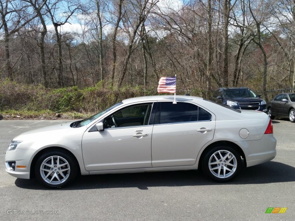2010 Fusion SEL - Brilliant Silver Metallic / Medium Light Stone photo #10