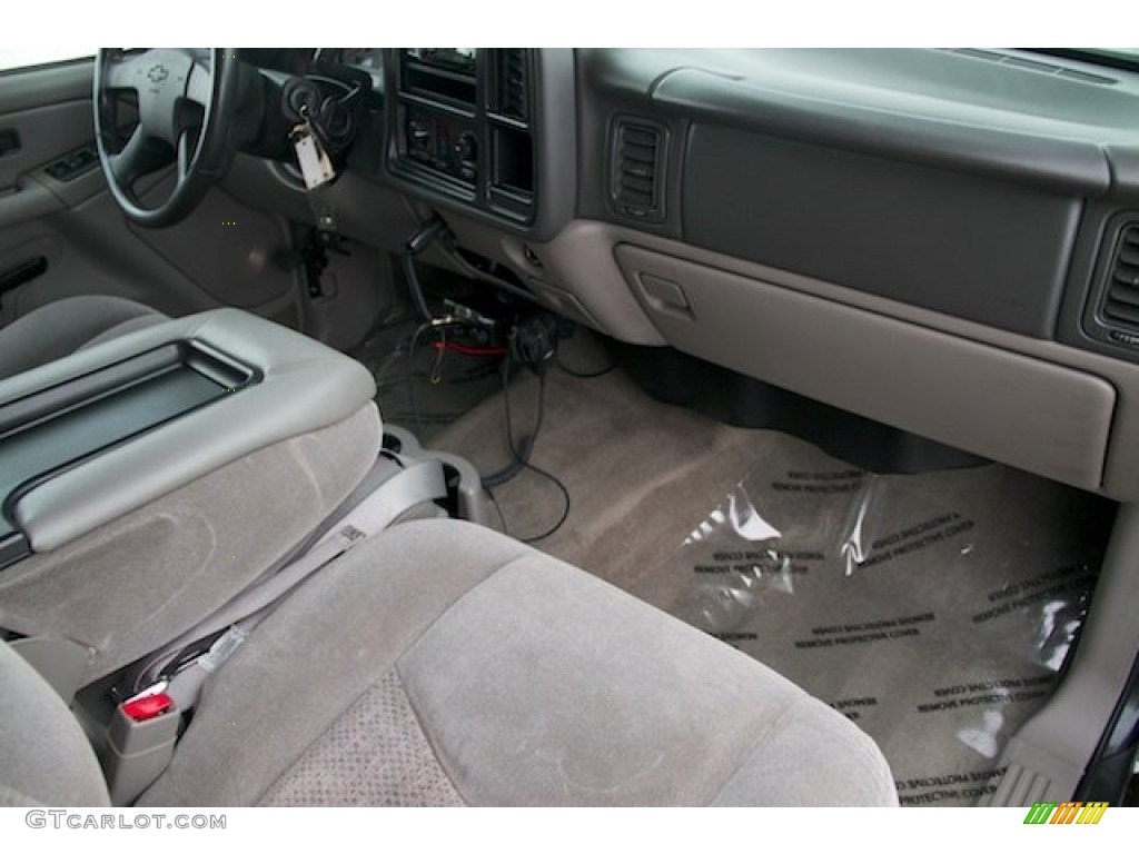2004 Tahoe LS 4x4 - Dark Gray Metallic / Gray/Dark Charcoal photo #19