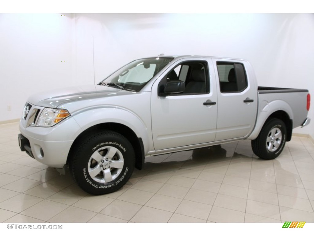 2012 Nissan Frontier SV Crew Cab 4x4 Exterior Photos