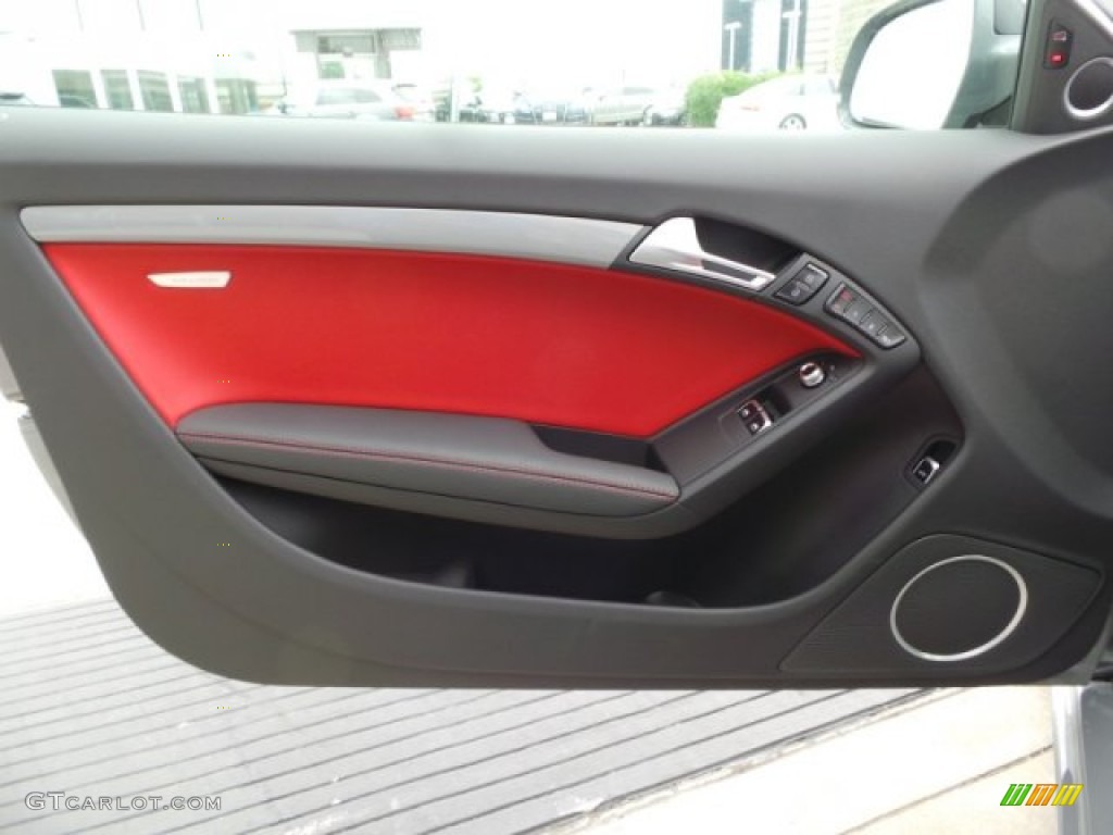 2015 Audi RS 5 Coupe quattro Exclusive Black/Red Door Panel Photo #103416205