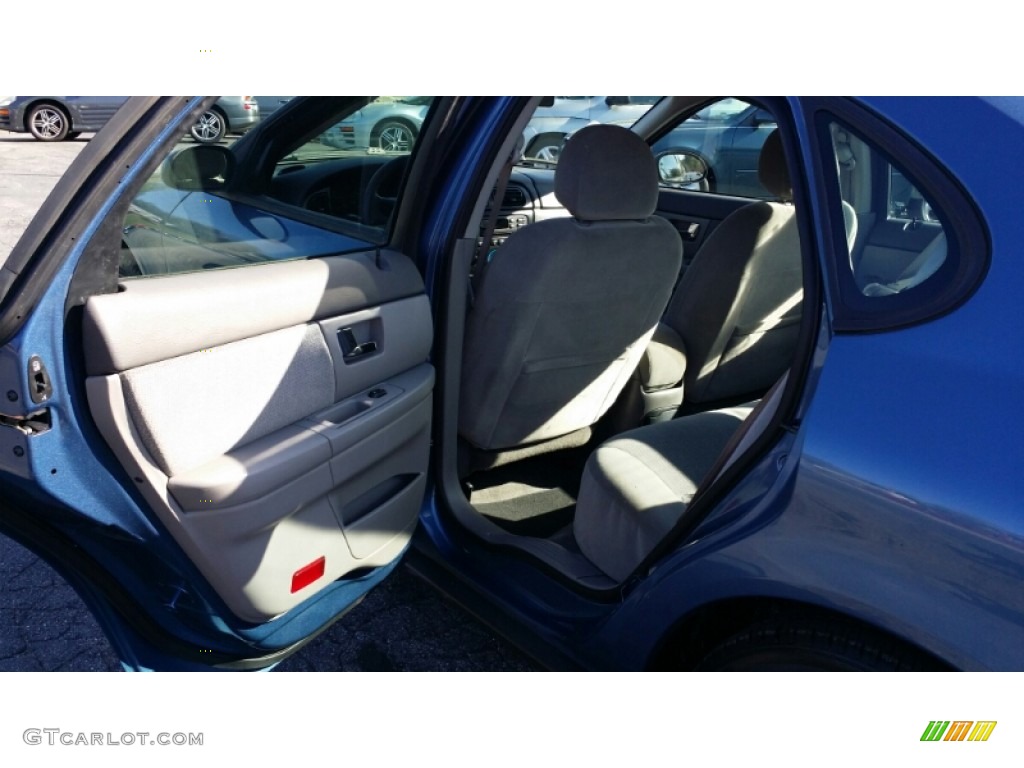 2002 Taurus SE - Blue Metallic / Medium Graphite photo #18