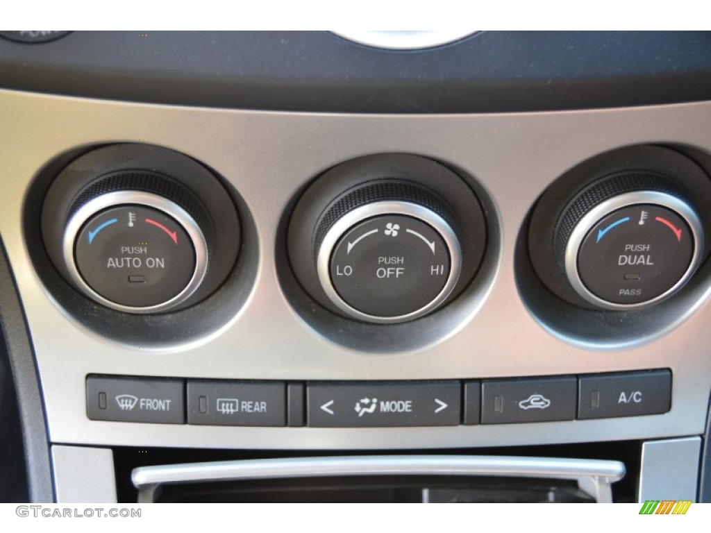 2010 Mazda MAZDA3 MAZDASPEED3 Sport 5 Door Controls Photo #103424254