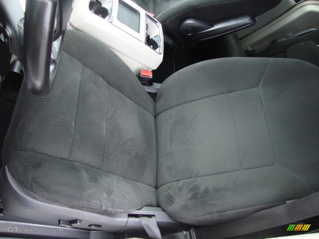 2012 Grand Caravan Crew - Stone White / Black/Light Graystone photo #19