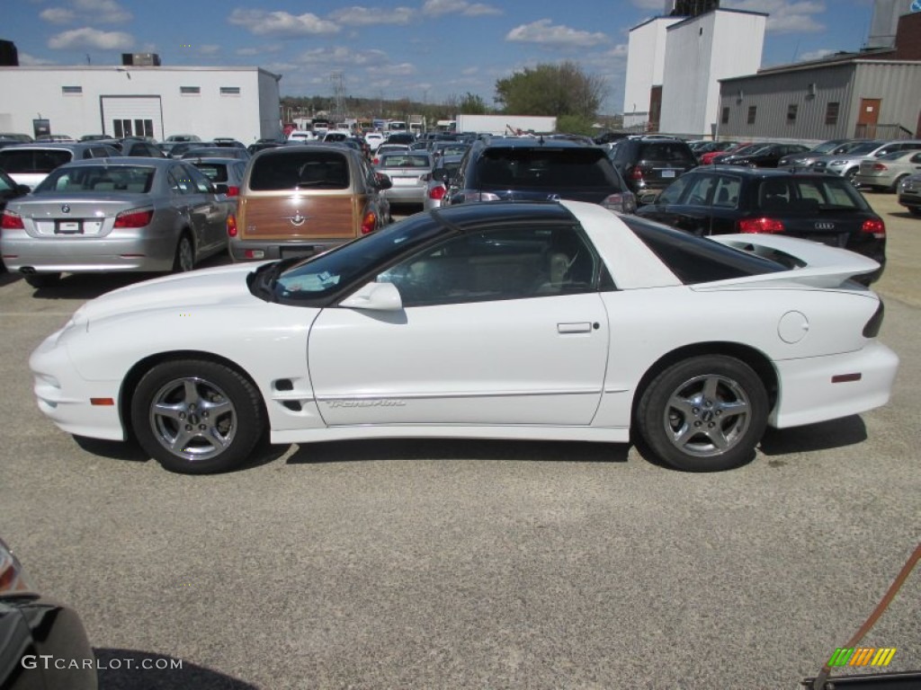 Arctic White 2002 Pontiac Firebird Trans Am Coupe Exterior Photo #103432099