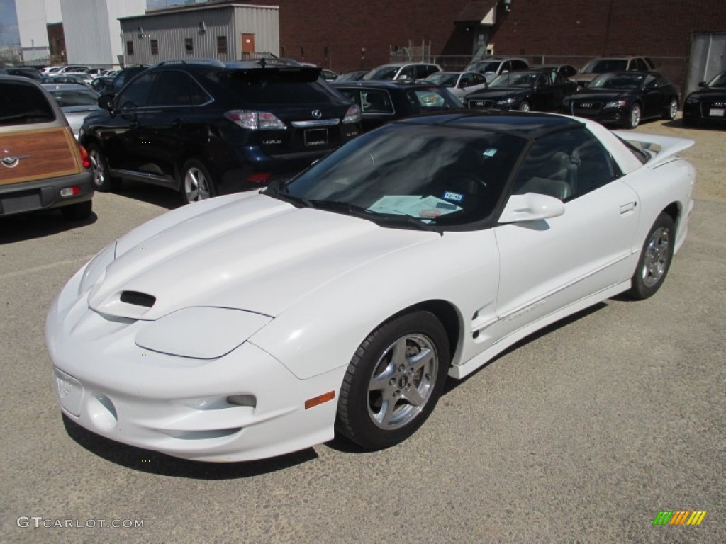 2002 Firebird Trans Am Coupe - Arctic White / Taupe photo #8