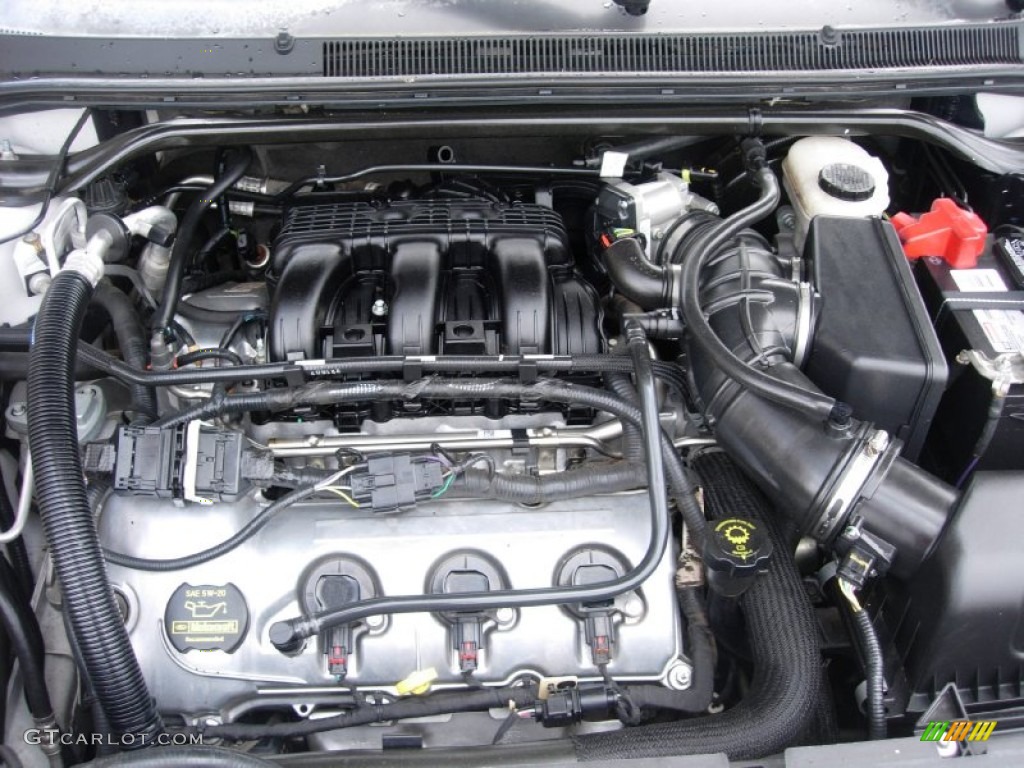 2008 Ford Taurus SEL Engine Photos