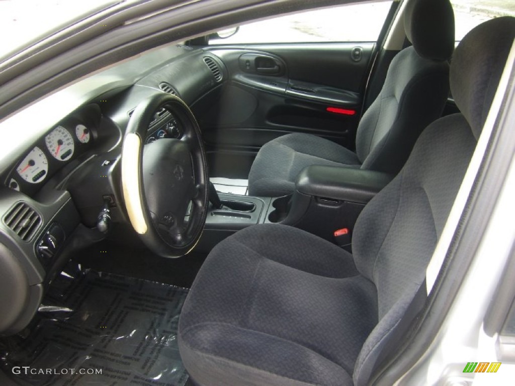 Dark Slate Gray Interior 2003 Dodge Intrepid SE Photo #103436057
