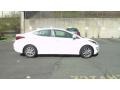 2016 White Hyundai Elantra SE  photo #3
