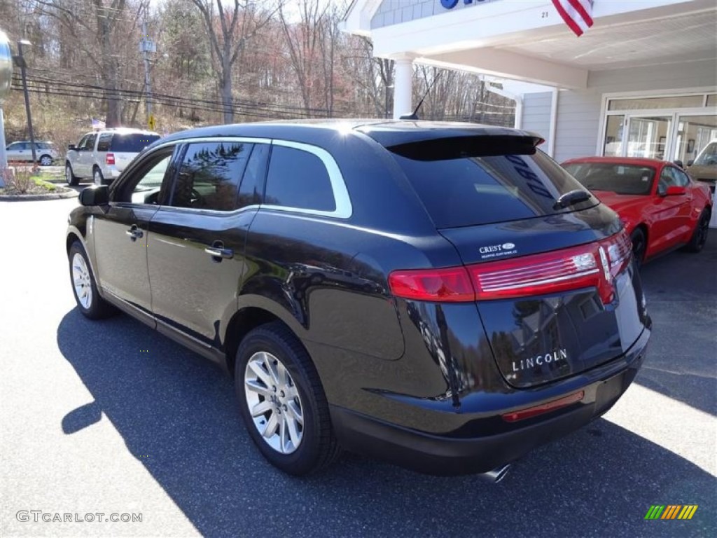 2014 MKT Livery AWD - Tuxedo Black / Charcoal Black photo #5