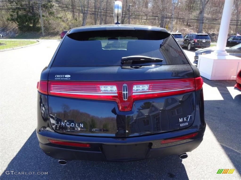 2014 MKT Livery AWD - Tuxedo Black / Charcoal Black photo #6