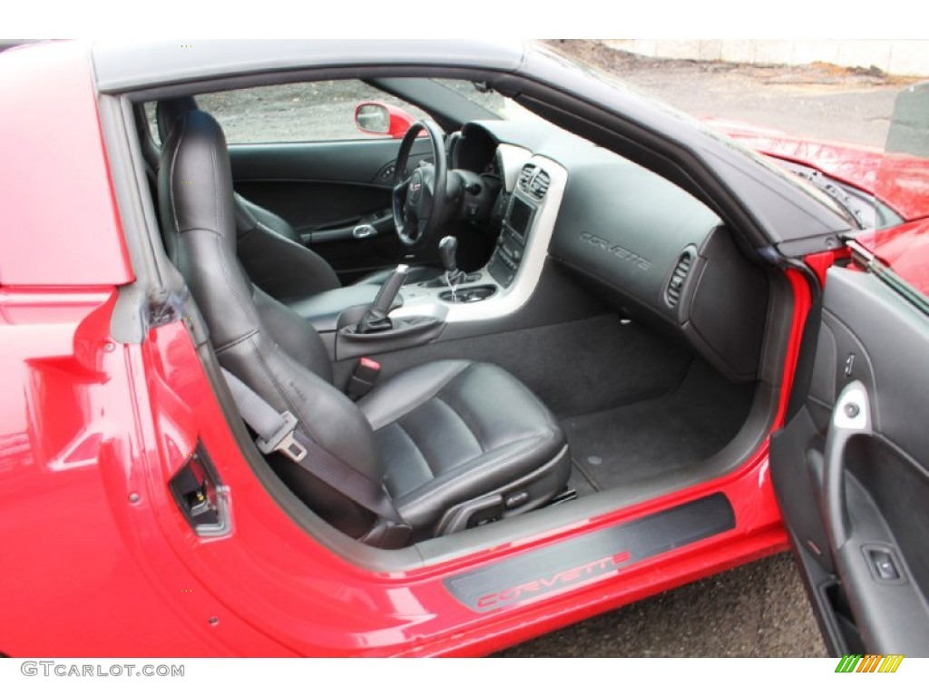 2005 Chevrolet Corvette Coupe Front Seat Photos