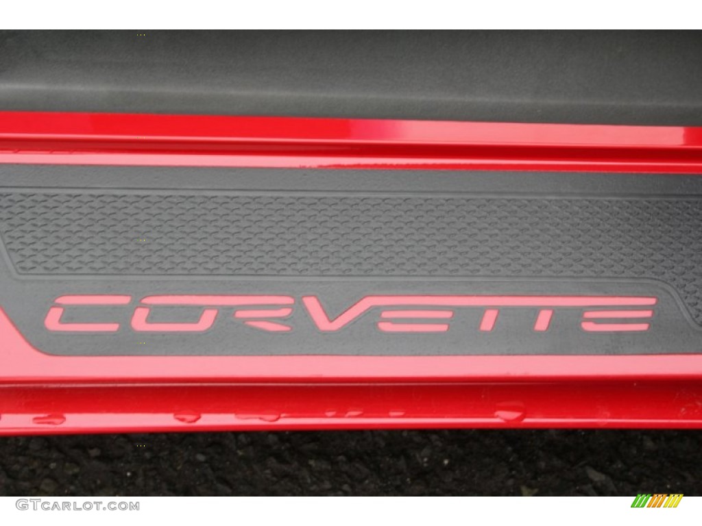2005 Corvette Coupe - Precision Red / Ebony photo #41