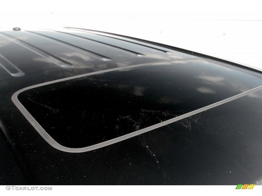 2015 Pilot SE - Crystal Black Pearl / Gray photo #6